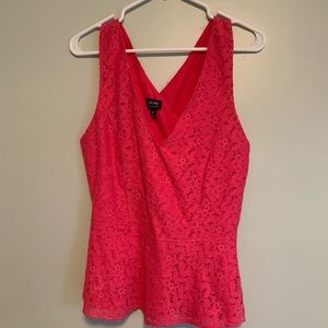 Women’s pink top